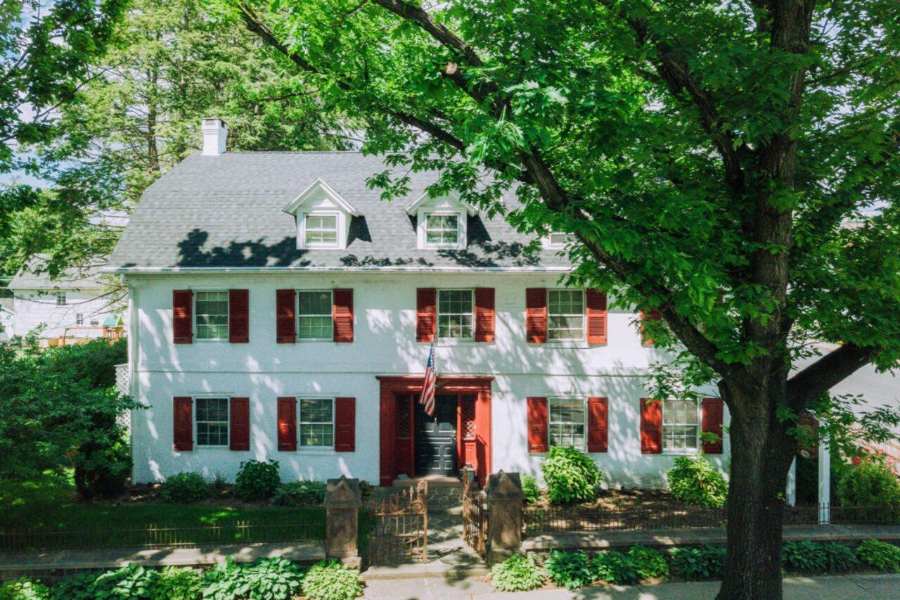 1777 Americana Inn & Lancaster Brewery 埃夫拉塔 外观 照片